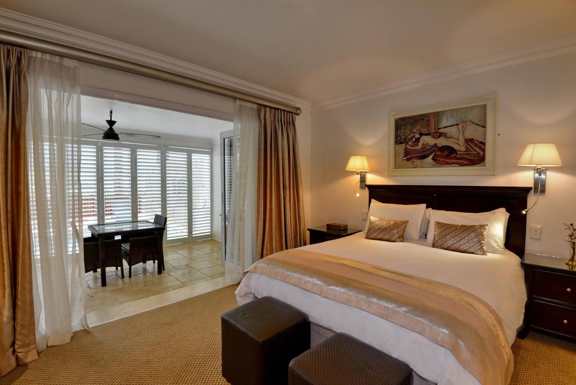 Hotel The Coach House At Val Du Charron Wellington Esterno foto
